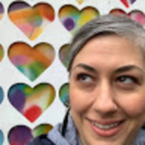 Meet your Posher, Christina - Picture 1 of 1